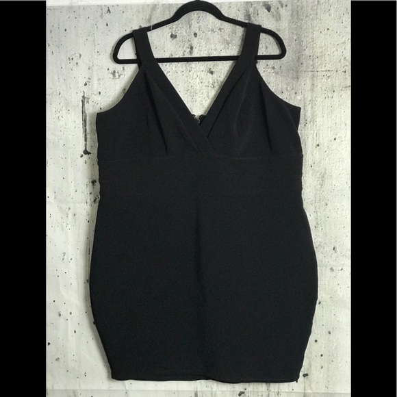 torrid Dresses & Skirts - Torrid bodycon plus size dress